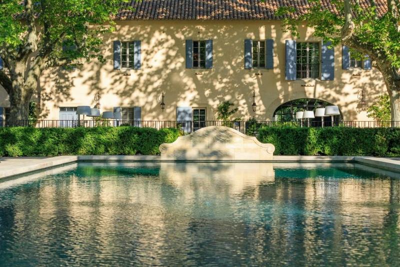 fetes gastronomie famille partage convivialite repas fete ambiance chaleureuse